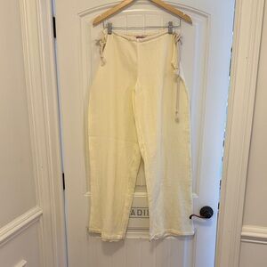 Edikted Off-White Casual Pants